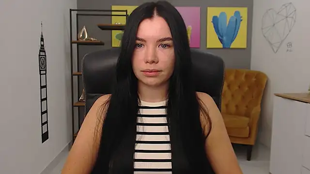 MadisonGomes online show from 18, 11, 2025