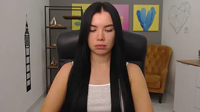 MadisonGomes online show from 19, 11, 2025