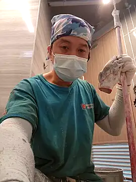 2tomka52052sex online show from 31, 12, 2024