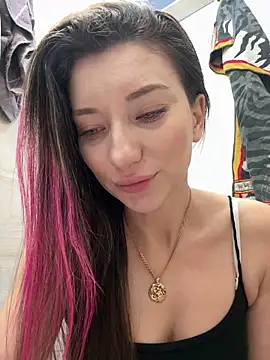 MooonReal online show from 3, 1, 2025