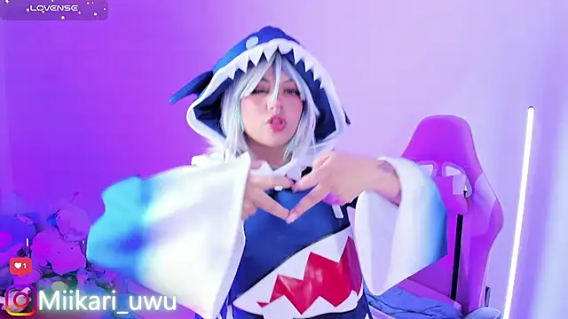 Ahri Elderwood online show from 23, 12, 2025