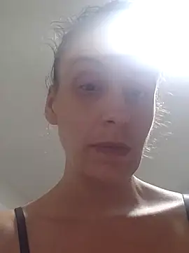 PrettyPocahontas69 online show from 2, 10, 2025