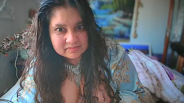 MelanieFawker online show from 3, 2, 2025