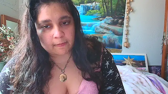MelanieFawker online show from 17, 2, 2025