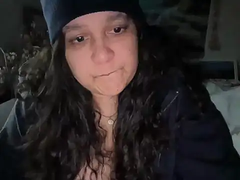 MelanieFawker online show from 23, 10, 2025