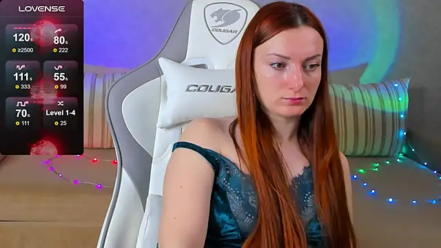 Snapshot of FlamyGold chatting on 20, 10, 2025 FlamyGold online show from 20, 10, 2025