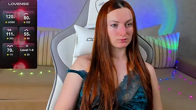 Snapshot of FlamyGold chatting on 27, 10, 2025 FlamyGold online show from 27, 10, 2025