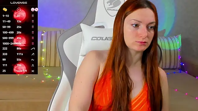 Snapshot of FlamyGold chatting on 30, 10, 2025 FlamyGold online show from 30, 10, 2025