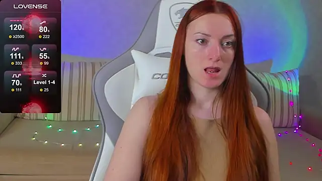 Snapshot of FlamyGold chatting on 8, 11, 2025 FlamyGold online show from 8, 11, 2025