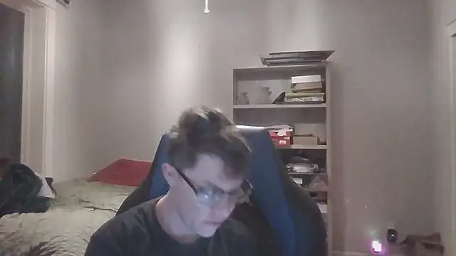 KaliSnow199623 online show from 12, 1, 2026