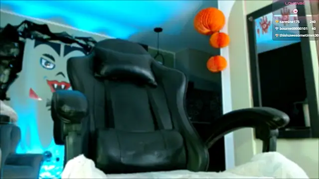 Snapshot of tevenwhiite chatting on 26, 10, 2025 tevenwhiite online show from 26, 10, 2025