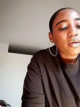 Snapshot of Perlasexyu1 chatting on 19, 9, 2025 Perlasexyu1 online show from 19, 9, 2025