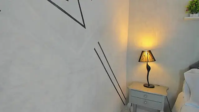 AnntoniaWood online show from 24, 12, 2024