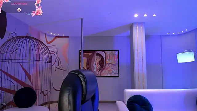 BellaRose X online show from 6, 3, 2025