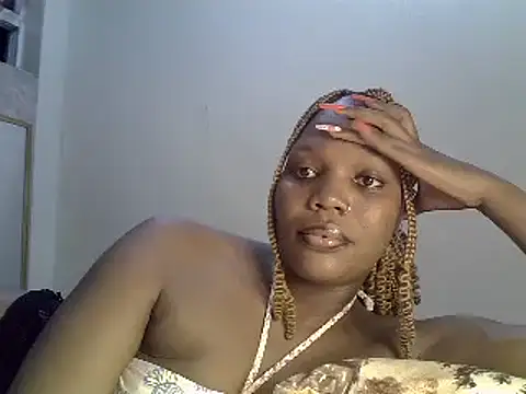 Snapshot of Pretty-sassy chatting on 6, 2, 2025 Pretty-sassy online show from 6, 2, 2025