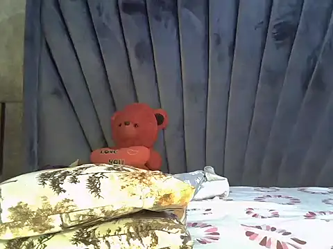 Snapshot of Pretty-sassy chatting on 8, 2, 2025 Pretty-sassy online show from 8, 2, 2025