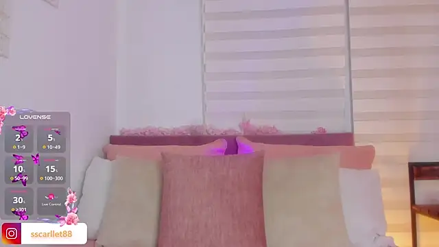 ScarlletFoxx online show from 18, 1, 2025