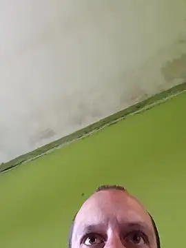 Snapshot of immi932 chatting on 11, 4, 2026 immi932 online show from 11, 4, 2026