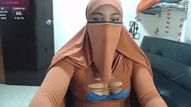 Aaliyah brown online show from 2, 3, 2025