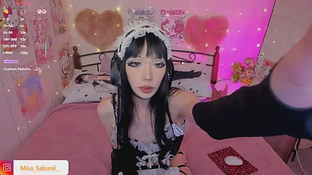 Snapshot of Misa_Sakurai chatting on 20, 11, 2025 Misa Sakurai online show from 20, 11, 2025