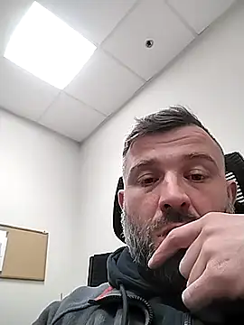 Snapshot of chada1980 chatting on 5, 12, 2025 chada1980 online show from 5, 12, 2025