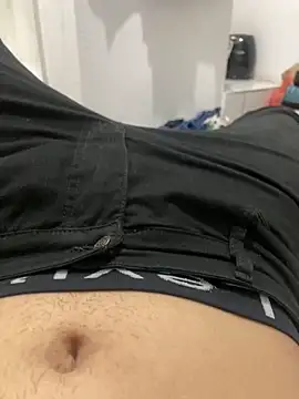 Snapshot of thfrances chatting on 18, 2, 2025 thfrances online show from 18, 2, 2025