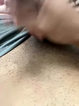 Snapshot of thfrances chatting on 3, 10, 2025 thfrances online show from 3, 10, 2025