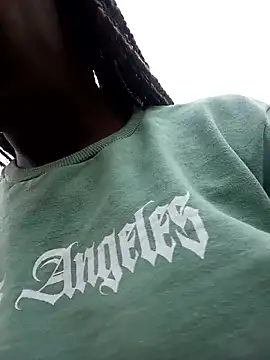 Snapshot of blackhotpartyts chatting on 15, 12, 2025 blackhotpartyts online show from 15, 12, 2025