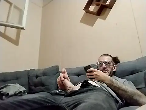 Snapshot of mebmeb24 chatting on 6, 10, 2025 mebmeb24 online show from 6, 10, 2025