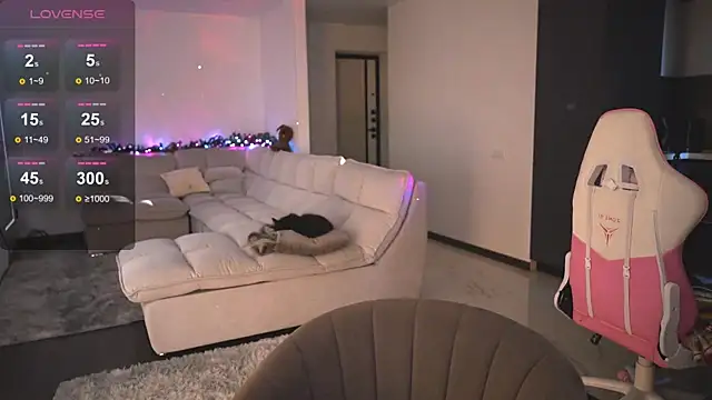 Your Sweet Julia online show from 15, 2, 2026