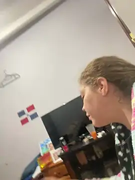 andreinitahg online show from 3, 1, 2025