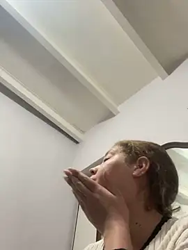 andreinitahg online show from 11, 1, 2025