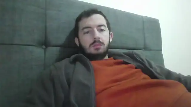 Snapshot of laynufff chatting on 15, 12, 2024 laynufff online show from 15, 12, 2024