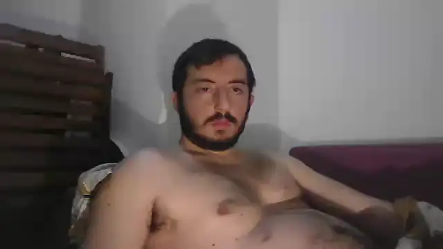 Snapshot of laynufff chatting on 25, 12, 2024 laynufff online show from 25, 12, 2024