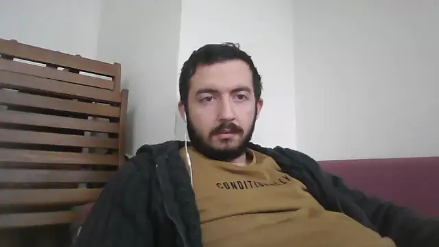 Snapshot of laynufff chatting on 29, 12, 2024 laynufff online show from 29, 12, 2024