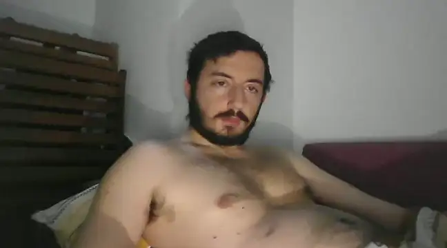 Snapshot of laynufff chatting on 6, 1, 2025 laynufff online show from 6, 1, 2025