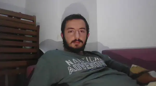 Snapshot of laynufff chatting on 8, 1, 2025 laynufff online show from 8, 1, 2025