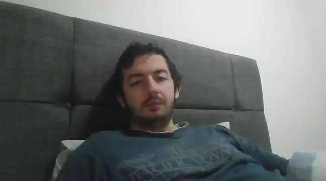 Snapshot of laynufff chatting on 6, 2, 2025 laynufff online show from 6, 2, 2025