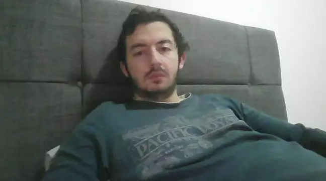 Snapshot of laynufff chatting on 7, 2, 2025 laynufff online show from 7, 2, 2025