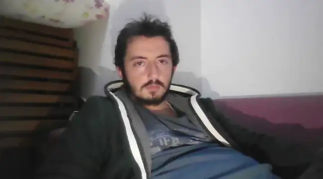 Snapshot of laynufff chatting on 26, 2, 2025 laynufff online show from 26, 2, 2025