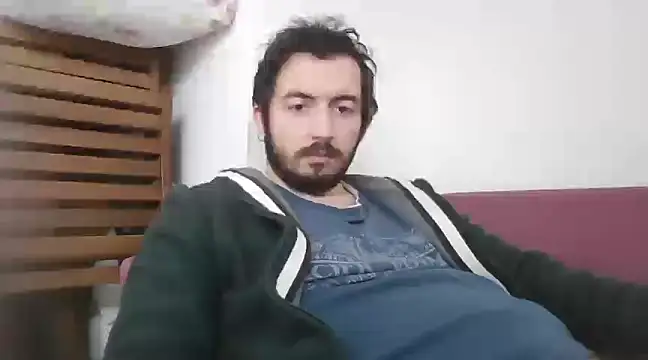 Snapshot of laynufff chatting on 28, 2, 2025 laynufff online show from 28, 2, 2025