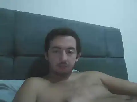 Snapshot of laynufff chatting on 29, 9, 2025 laynufff online show from 29, 9, 2025