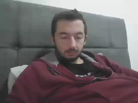 Snapshot of laynufff chatting on 1, 11, 2025 laynufff online show from 1, 11, 2025