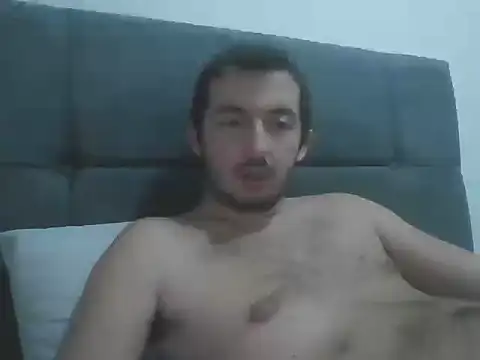 Snapshot of laynufff chatting on 17, 11, 2025 laynufff online show from 17, 11, 2025