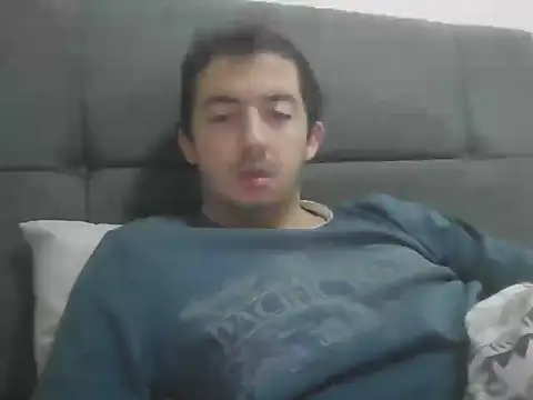 Snapshot of laynufff chatting on 23, 11, 2025 laynufff online show from 23, 11, 2025