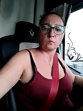 Snapshot of cuplubijoanna chatting on 16, 10, 2025 cuplubijoanna online show from 16, 10, 2025