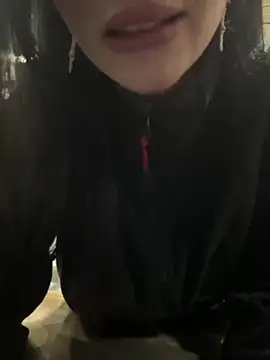 Snapshot of hrnxyygirl chatting on 12, 12, 2024 hrnxyygirl online show from 12, 12, 2024