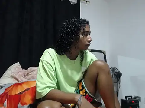 yohatinelly07 online show from 16, 12, 2025