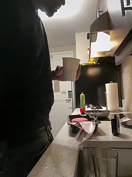 1BeautyN1Beast online show from 1, 2, 2026