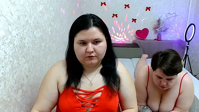 BeckyAndHellen online show from 5, 2, 2025